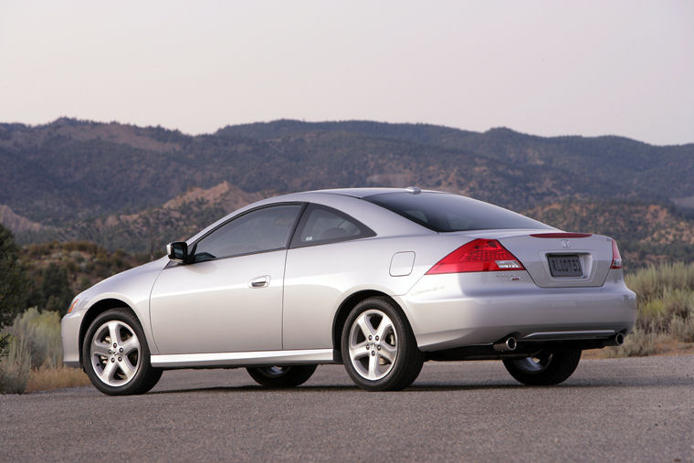 2007 Honda Accord Coupe Picture