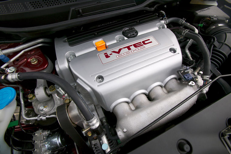 2006 Honda Civic Si Coupe 2.0l 4-cylinder i-VTEC Engine Picture