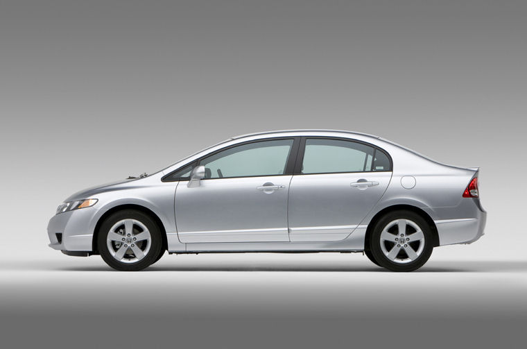 2009 Honda Civic LX-S Sedan Picture