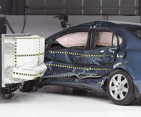 2009 Honda Civic IIHS Side Impact Crash Test Picture