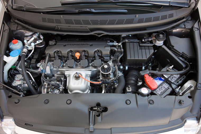 2010 Honda Civic EX-L 1.8L 4-cylinder Engine Picture