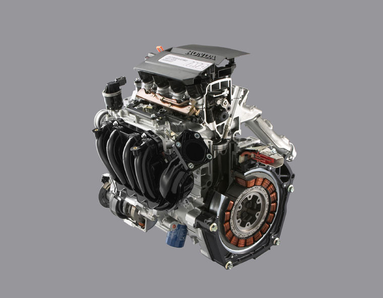 2010 Honda Civic Hybrid 1.3L 4-cylinder Engine Picture