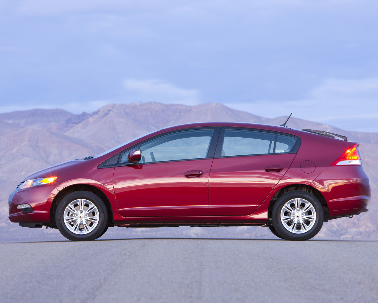 Honda Insight Desktop Wallpaper