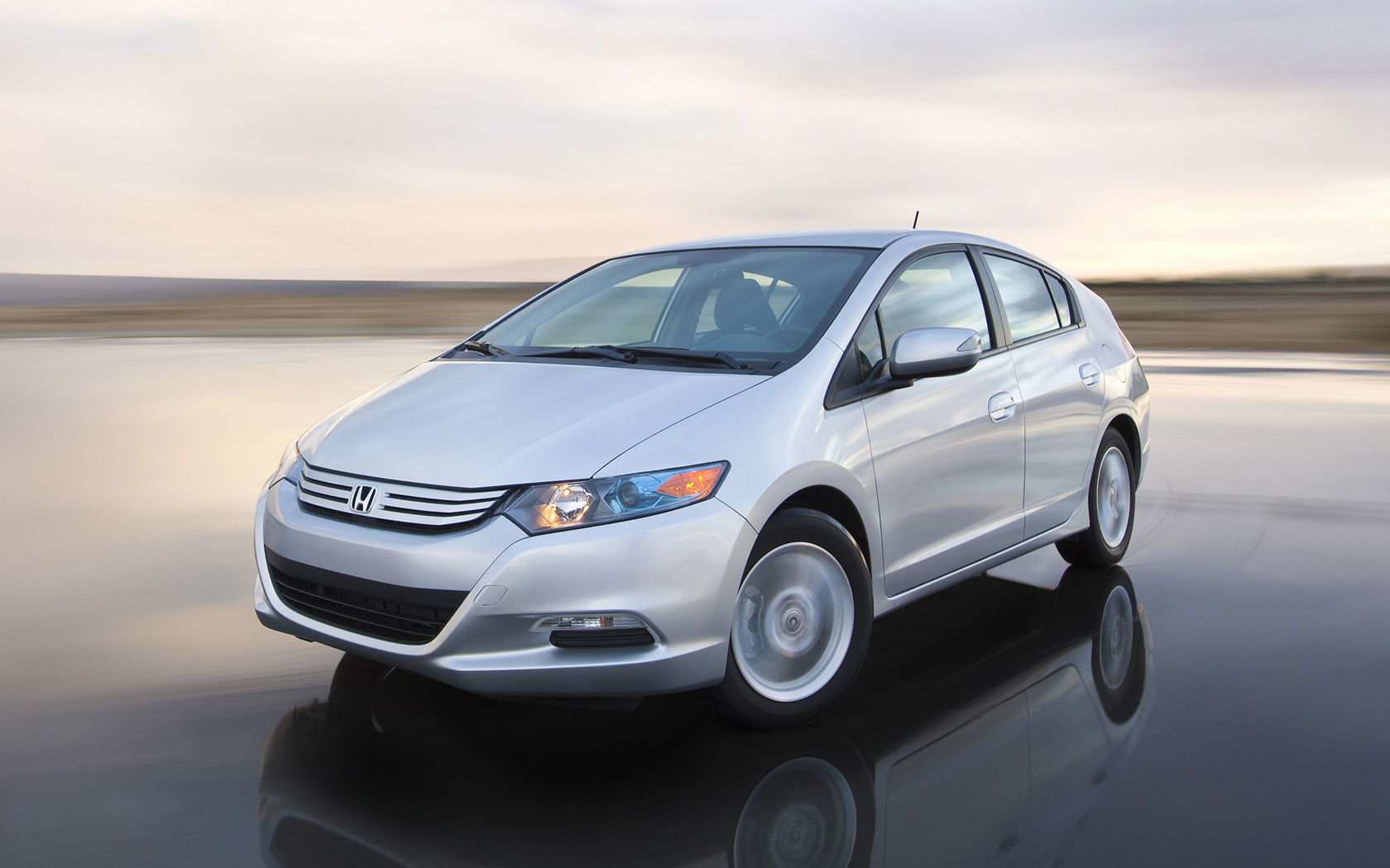 Honda Insight Desktop Wallpaper