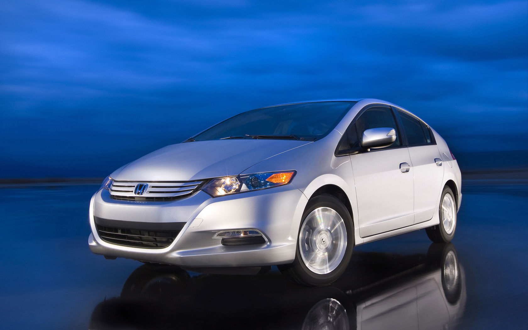 Honda Insight Desktop Wallpaper