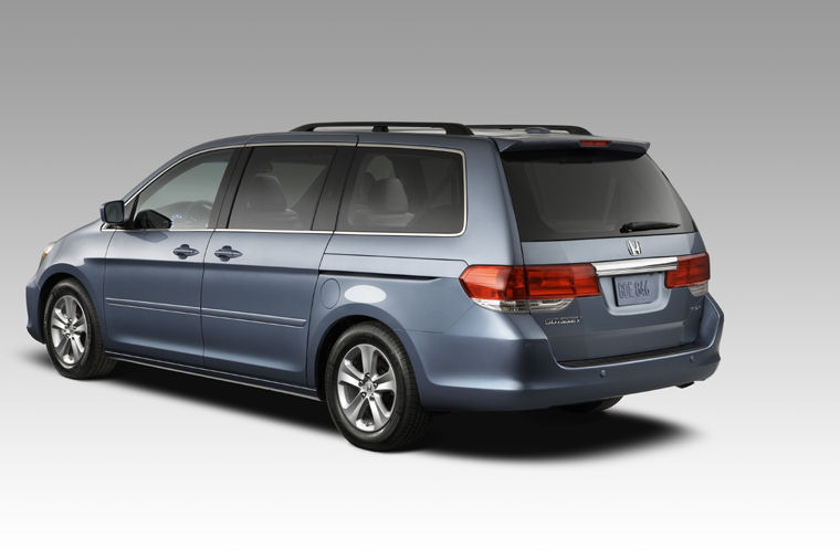 2008 Honda Odyssey Touring Picture