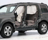 2009 Honda Pilot IIHS Side Impact Crash Test Picture