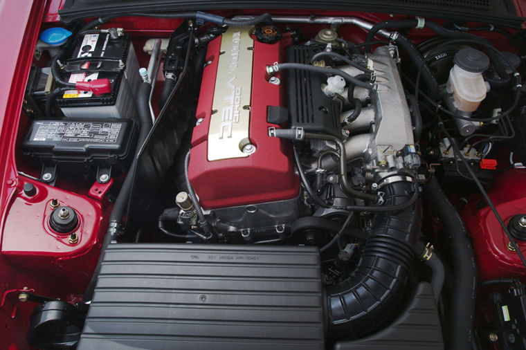 2005 Honda S2000 2.2l 4-cylinder Engine Picture