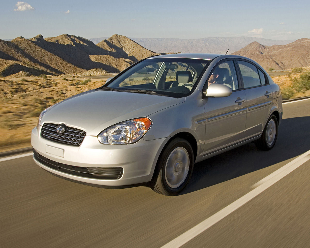 Hyundai Accent Desktop Wallpaper