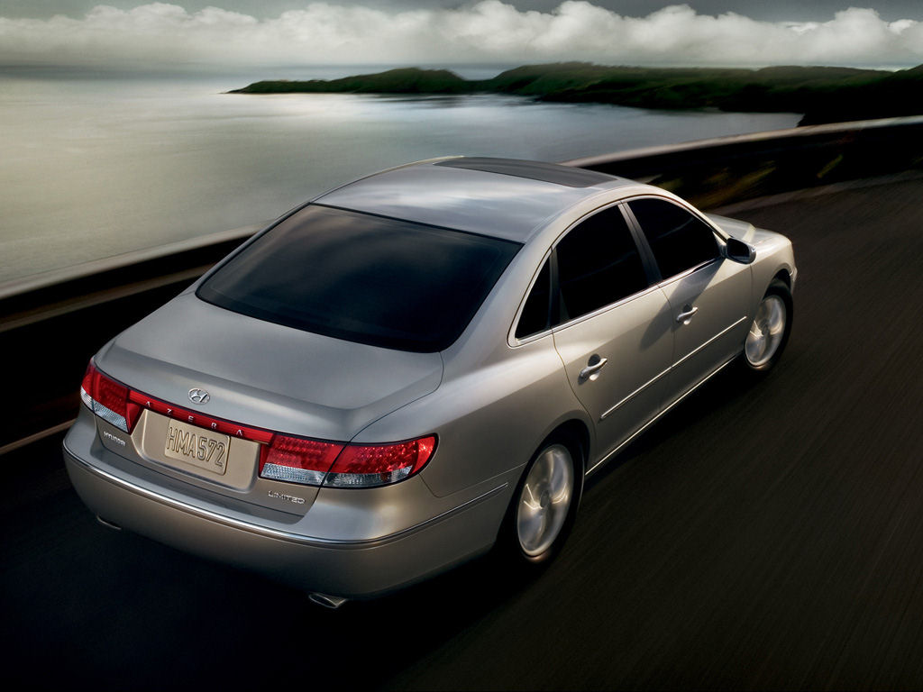 Hyundai Azera Desktop Wallpaper