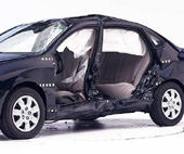 2008 Hyundai Elantra IIHS Side Impact Crash Test Picture