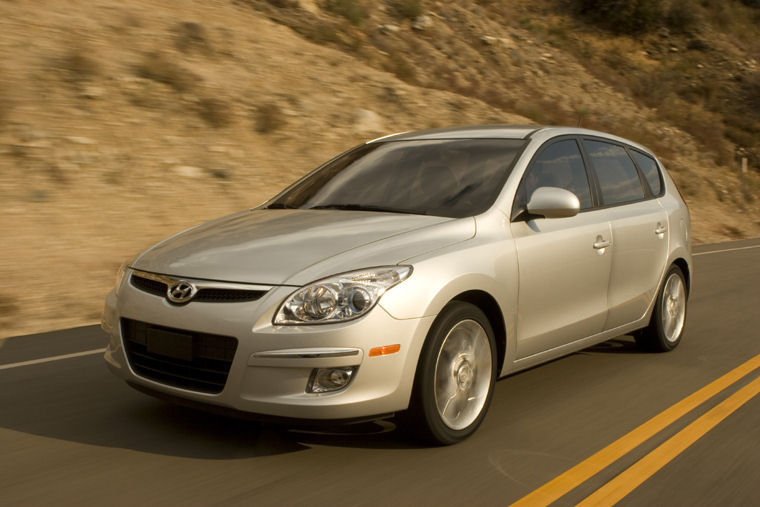 2009 Hyundai Elantra Touring Picture