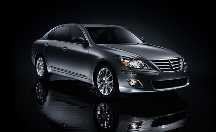 2009 Hyundai Genesis Picture