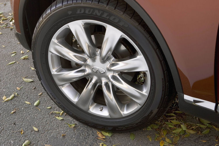 2007 Infiniti FX45 Rim Picture