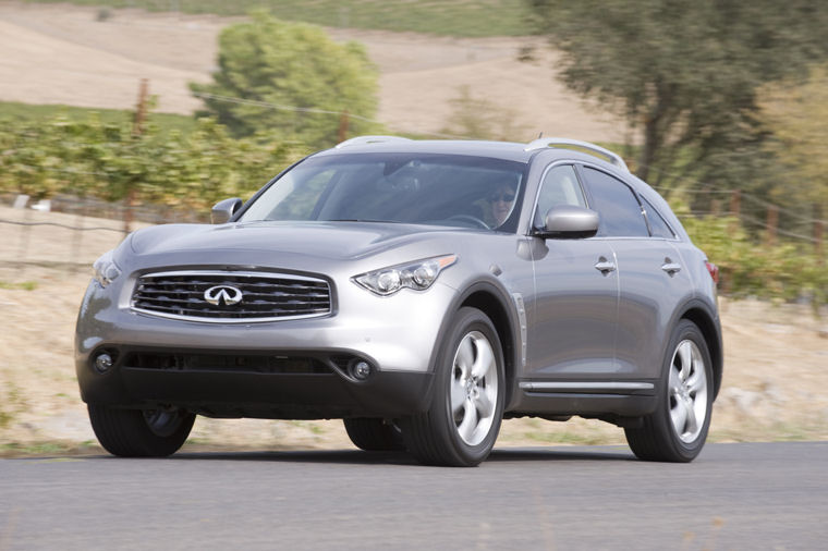 2010 Infiniti FX50 S Picture