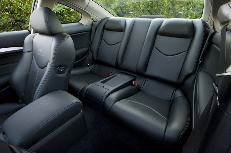 2009 Infiniti G37x Coupe Rear Seats Picture