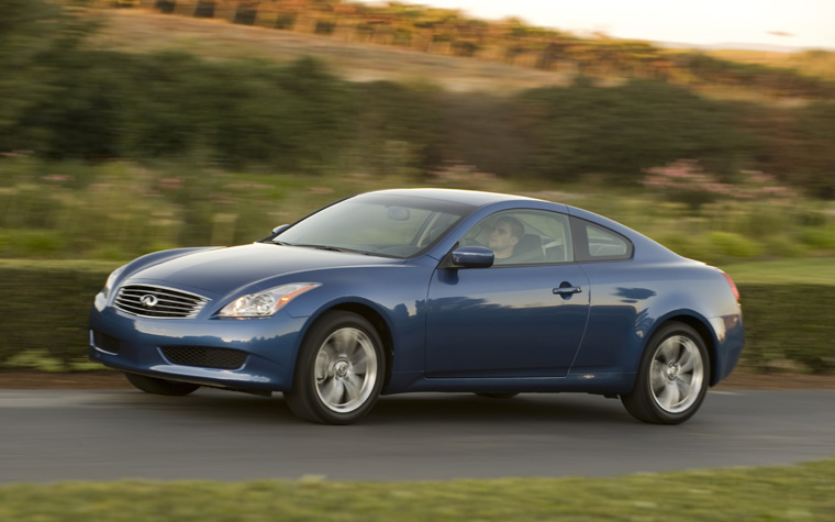 2010 Infiniti G37x Coupe Picture