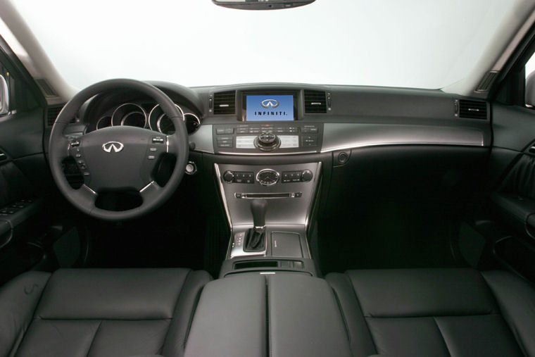 2006 Infiniti M35 Cockpit Picture