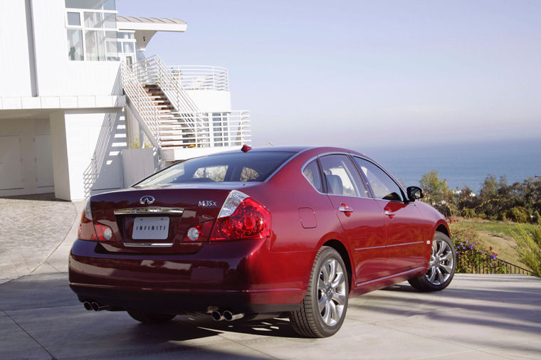 2007 Infiniti M35X Picture