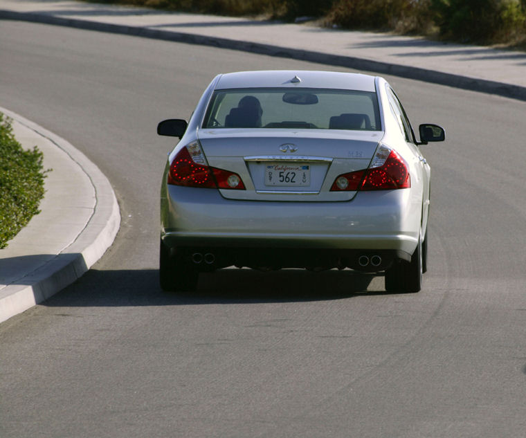 2007 Infiniti M35 Picture