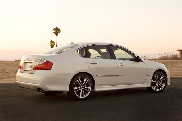 2009 Infiniti M45 S Picture