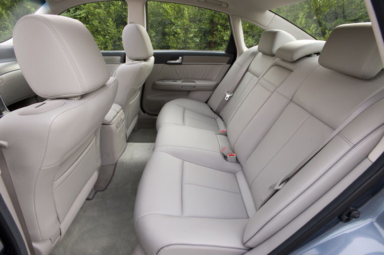 2009 Infiniti M35 S Rear Seats Picture