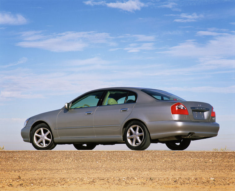 2002 Infiniti Q45 Picture