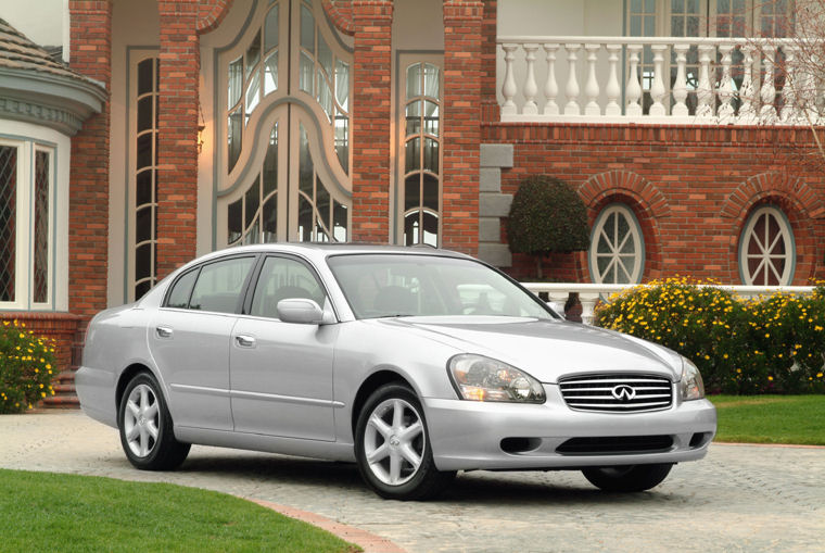 2003 Infiniti Q45 Picture