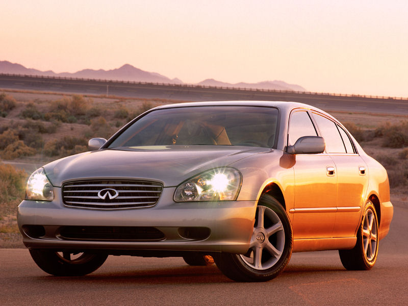 Infiniti Q45 Desktop Wallpaper