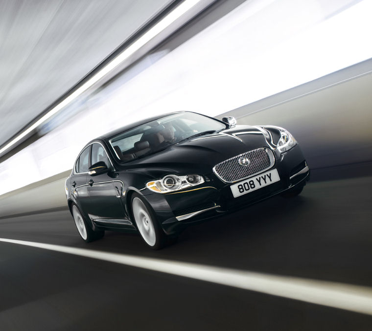 2009 Jaguar XF Picture