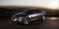 2009 Jaguar XF Pictures