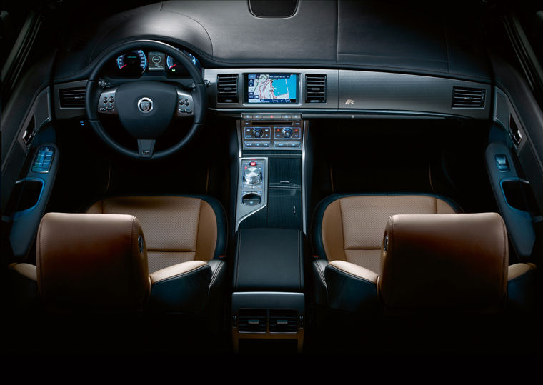 2010 Jaguar XFR Interior Picture