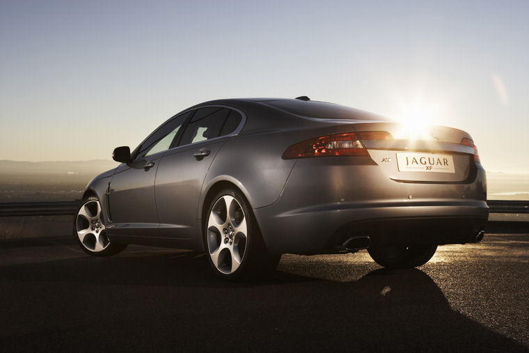 2011 Jaguar XF Picture