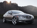 Jaguar XF Wallpaper