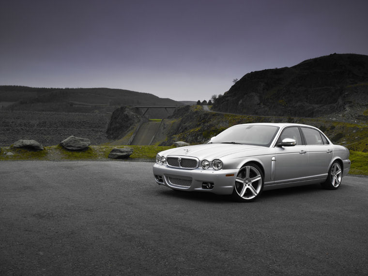 2008 Jaguar XJ8 Picture