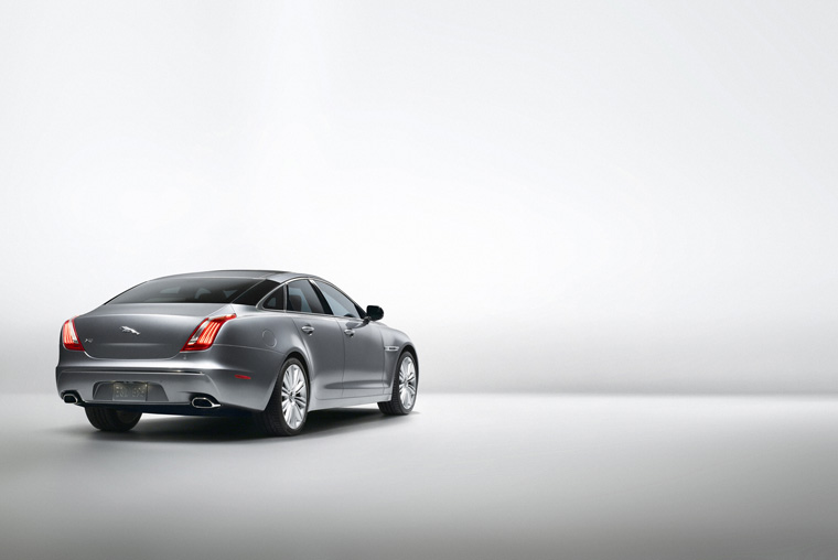 2011 Jaguar XJ Picture