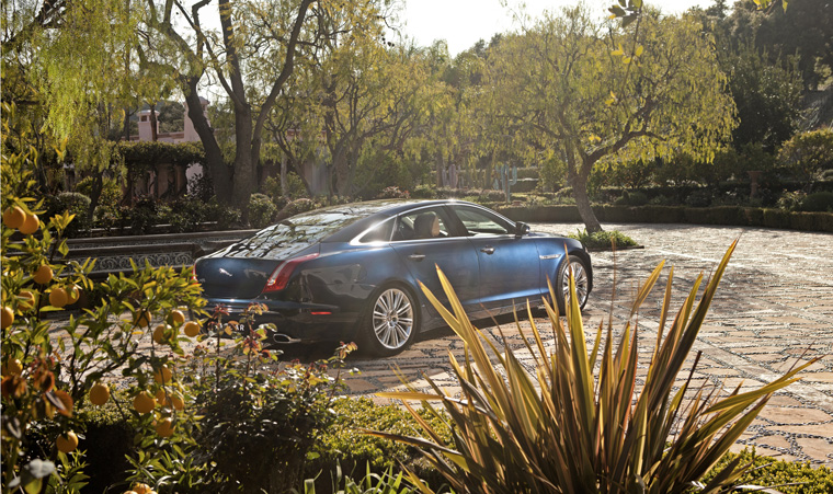 2011 Jaguar XJ Supercharged Picture