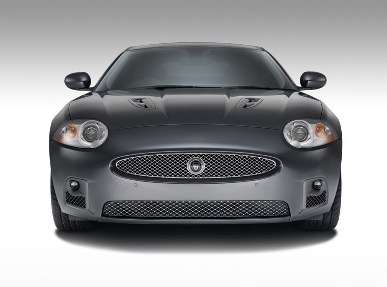 2009 Jaguar XKR Picture