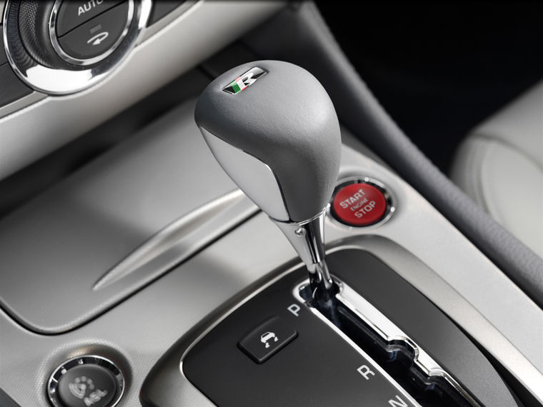 2009 Jaguar XKR Gear Lever Picture