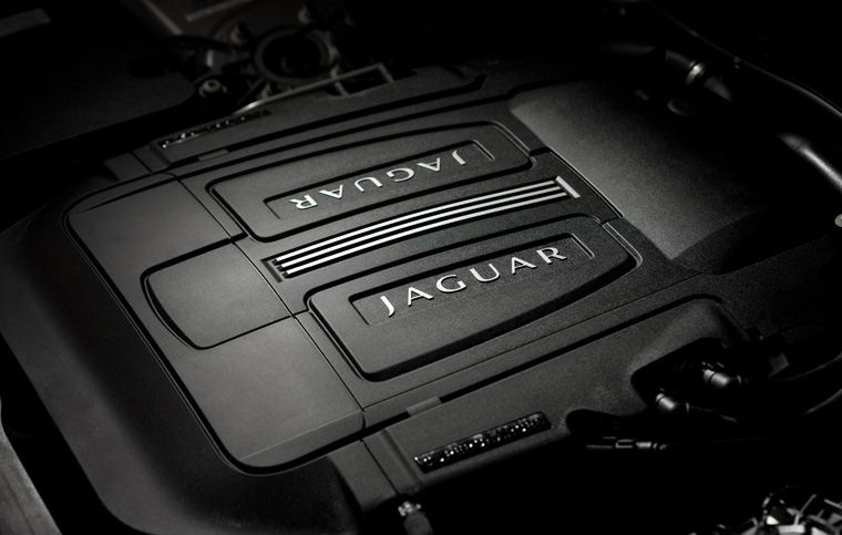 2011 Jaguar XKR 5.0-liter V8 Supercharged Engine Picture