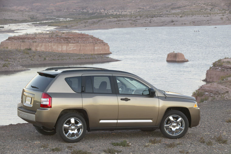 2010 Jeep Compass Picture