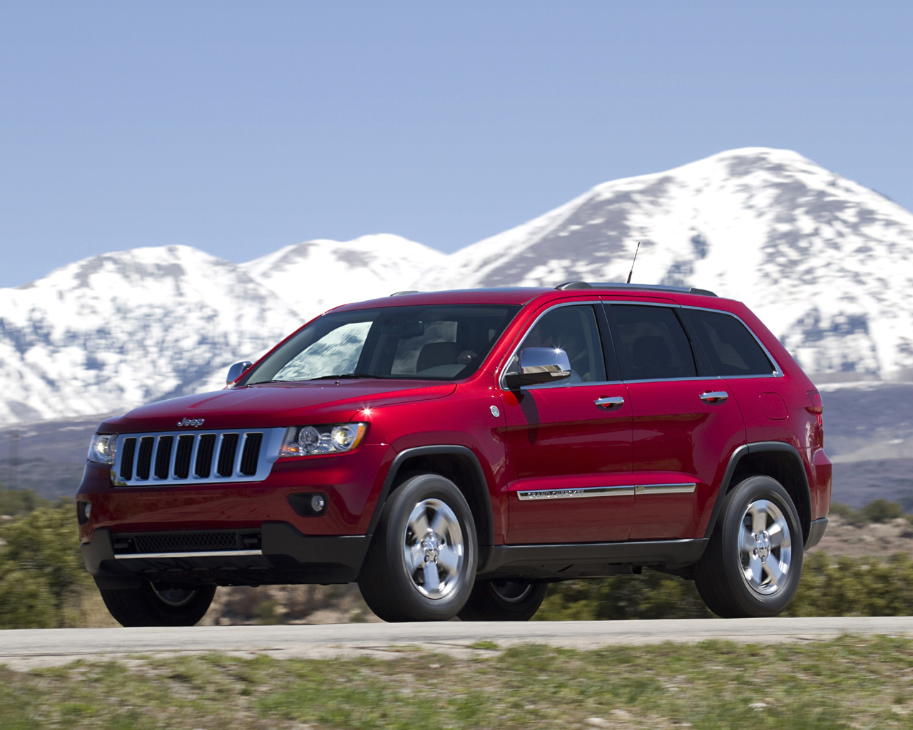 Jeep Grand Cherokee Desktop Wallpaper