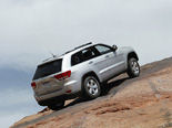 Jeep Grand Cherokee Wallpaper