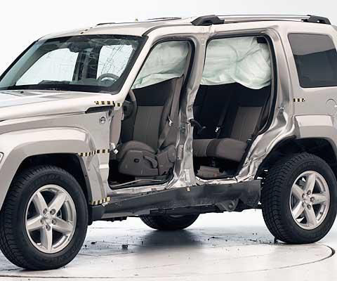 2009 Jeep Liberty IIHS Side Impact Crash Test Picture