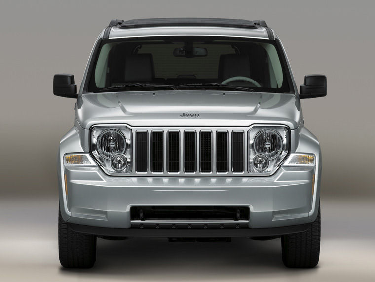 2010 Jeep Liberty Limited 4WD Picture