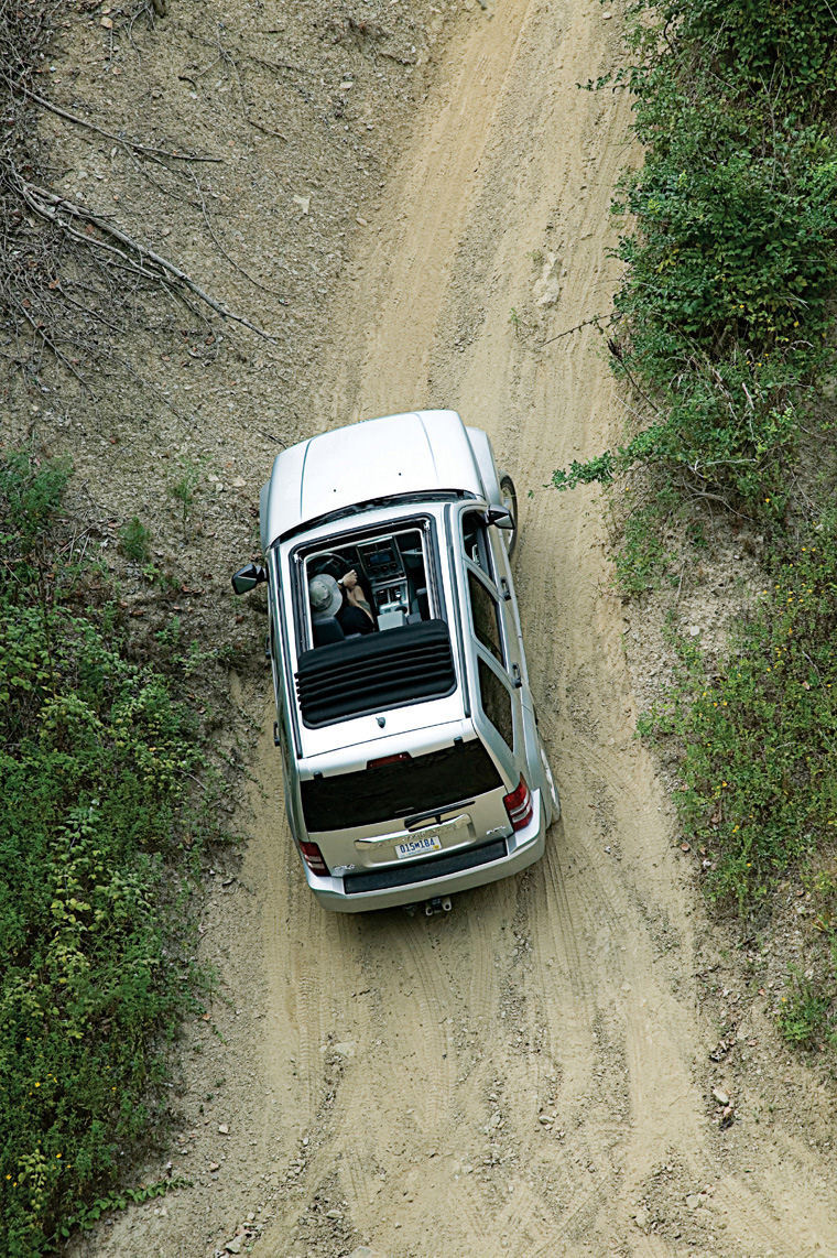 2010 Jeep Liberty Limited 4WD Picture