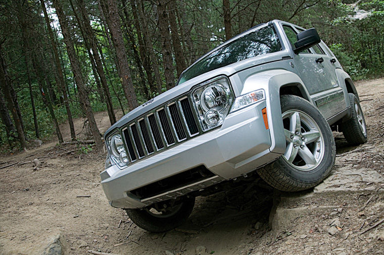 2010 Jeep Liberty Limited 4WD Picture