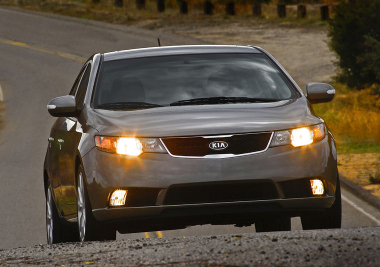 2010 Kia Forte SX Picture