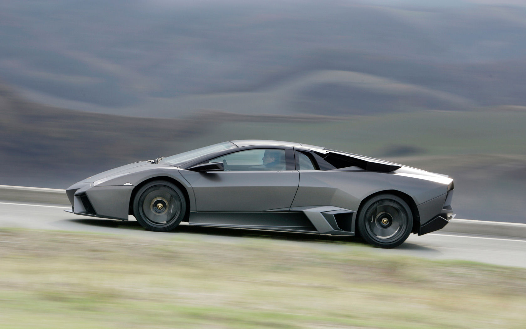 Lamborghini Reventon Desktop Wallpaper