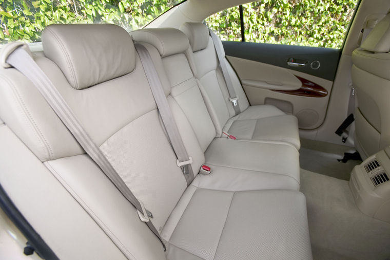 2006 Lexus GS Rear Seats Picture